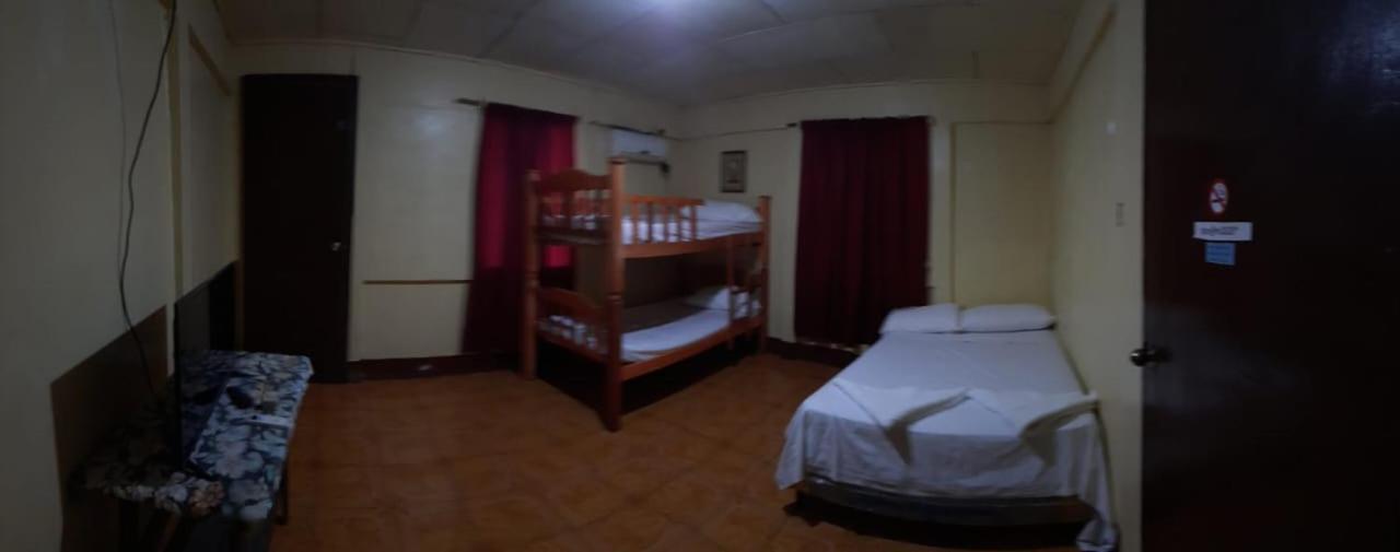 Tropical Dreams Hostel South End Екстериор снимка